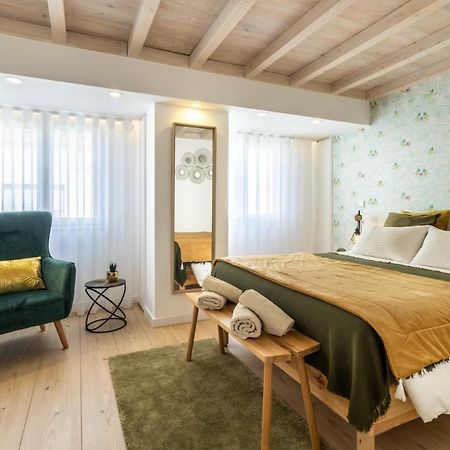 Carol Beach House ナザレ エクステリア 写真