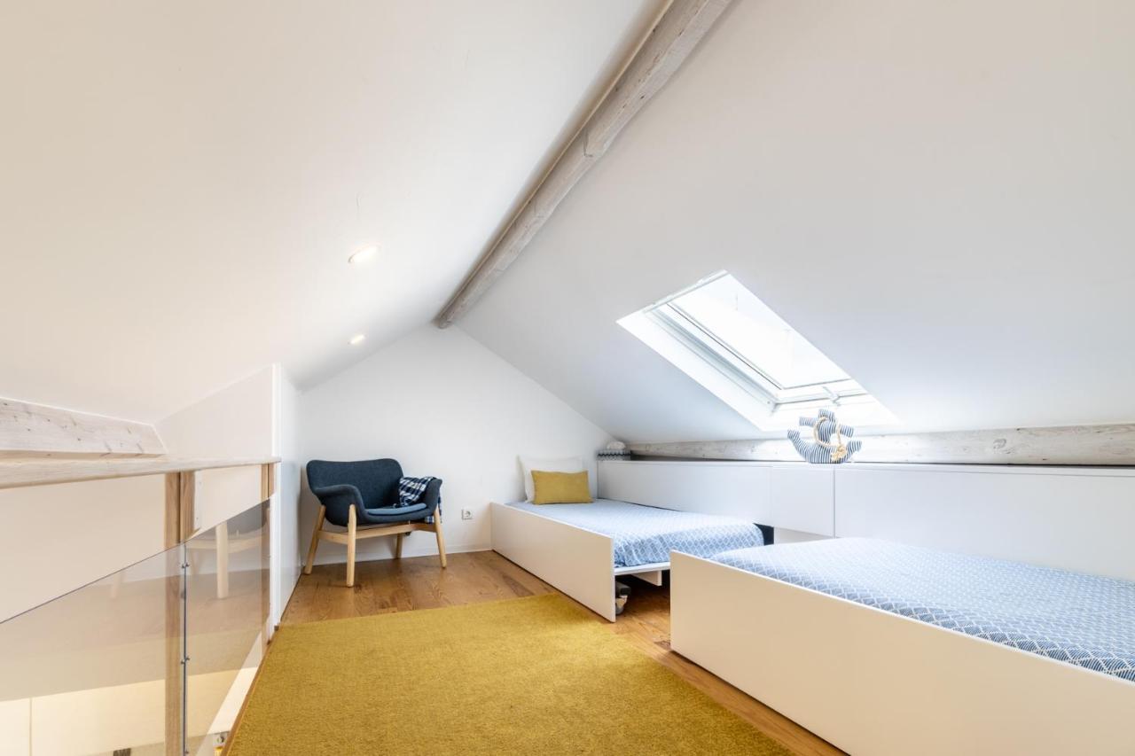 Carol Beach House ナザレ エクステリア 写真