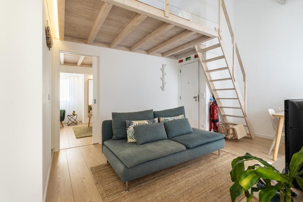 Carol Beach House ナザレ エクステリア 写真